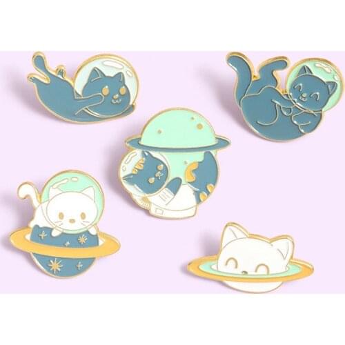 Cats Astronaut Enamel Pins Custom Explore Space Universe Planet Brooches Shirt Lapel Badge Bag Animal Jewelry Gift for Kids