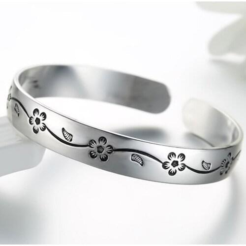 Vintage Nation Style Plum Blossom Bangles for Men Womens Fashion Charming Bangle Jewelry