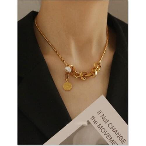 Natural Pearl Necklaces Pendant Hip-hop Womens Neck Clavicle Chain Choker Necklaces Fashion Jewelry for Women 2021 Trend