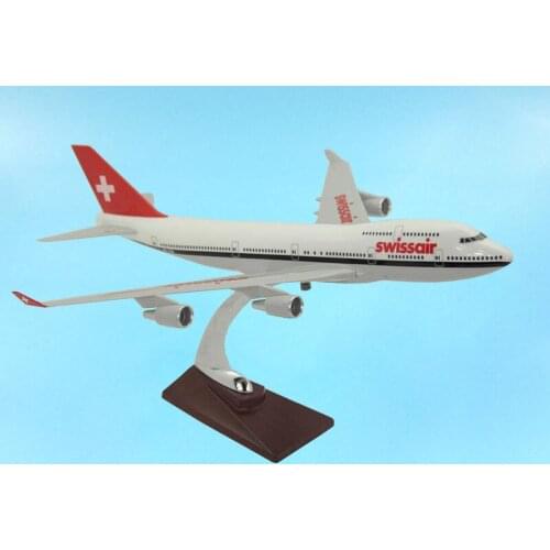 1:150 Scale Airplane Boeing B747-800 Aircraft Model Toys Resin Plane with Base F Display Airliner Adult Gifts Souvenirs Collect