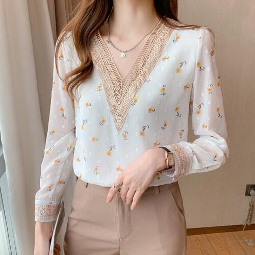 Print Elegant Chiffon Blouse Woman Autumn V-neck Floral Long-sleeved Shirt Woman Casual Retro Fashion Flowers Shirt Woman 16376