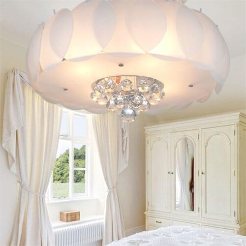 Nordic White Acrylic Crystal Ceiling Lights Bedroom Modern Led Warm Living Room Home Lamps Princess Wedding Room Ceiling Lamps