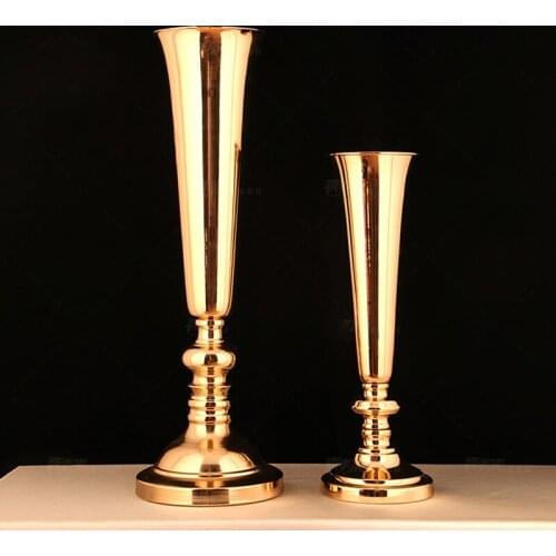 Europe Gold plating Iron Candle Holders Trumpet T platform road leading wedding table Stand Vase Wedding props Candlestick
