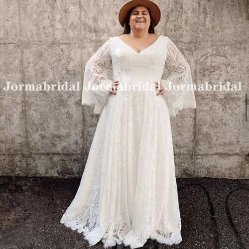 A-Line Lace Wedding Dresses With Flare Sleeve Plus Size V-Neck Bridal Wedding Gowns Boho Floor Length Ivory Bride Party Dress