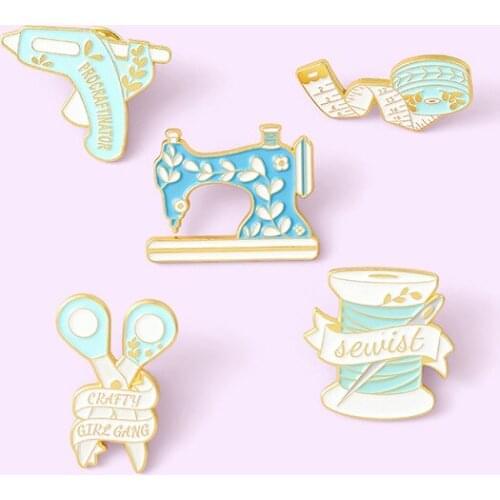 Cute Sewing Machine Ladies Brooch Series Suit Enamel Pins Needlework Measure Female Craftsman Brooches Lapel Pin Badge Jewelry