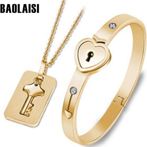 Couple Jewelry Set Stainless Steel Keys Concentric Pendant Necklaces Heart Lock Bracelets Lovers Birthday Wedding Gift 3 Colors