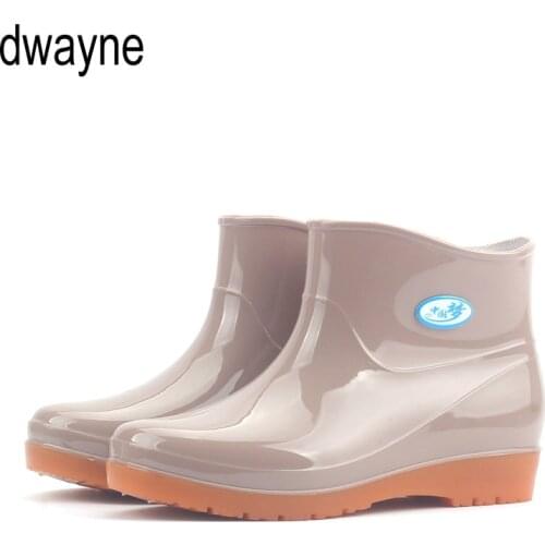 New Leisure rain boots women Low-Heeled Round Toe Shoes Waterproof Middle Tube Rain Boots chaussures femmes fgb78