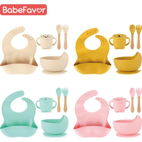 Children Bowl Bib Cup Spoon Fork Set Silicone Food Grade BPA Free Kids Tableware Antislip Suction Baby Feeding Dinnerware Set