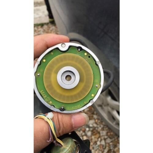 ECI 1317 32 62S12-2X ID 359 803-52 encoder , used in good condition . 80% appearance new , good working , free shipping