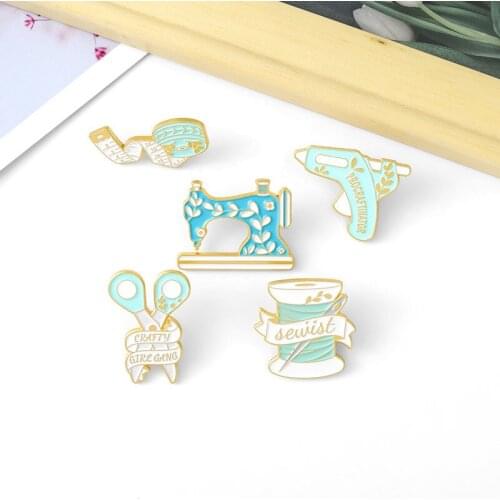 Fashion Cute Scissors Needlework All-Match Brooch Cartoon Sewing Machine Tape Measure Alloy Exquisite Drip Oil Enamel Badge