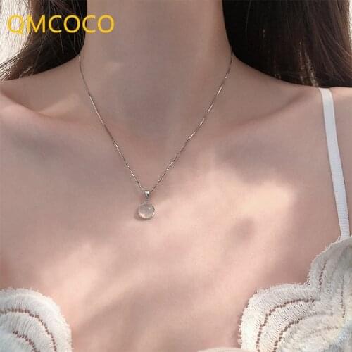 925 Silver Round White Crystal Pendant With Simple Retro Design Women Collarbone Chain Light Luxury Senior Birthday Party Gifts