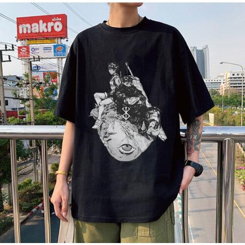 Japan Style Funny Male Vintage Shirt Berserk Costume Men Anime Cartoon T-shirts Harajuku Tshirts Unisex All-match Cute Clothing
