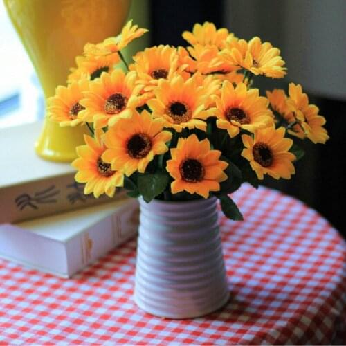 Simulation 7 head Small Sunflower Artificial Fake Bouquet Home Dining Table Decoration Flowers Wedding Road Lead Layout Floral