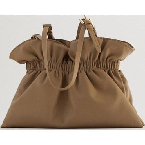 Za Womens Bag 2021 New Cloud Bag Folded Ruched Shoulder Bucket Soft Thread Handbag Shopping Bag Simp;icity Leisure