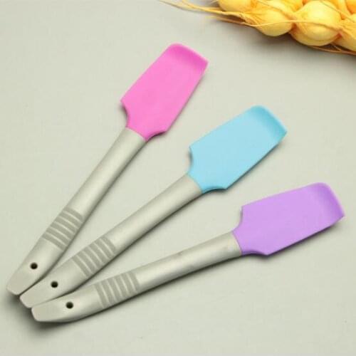 1PC Silicone Cream Butter Cake Spatula Mixing Batter Scraper Brush Butter Mixer Cake Brushes Baking Tool Kitchenware NE 008
