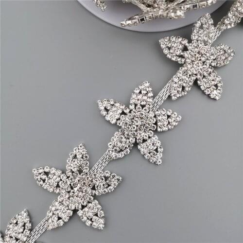 Silver Flower Rhinestone Crystal Chain Gemstone Bling Diamante Collar Trim Crystal Wedding Dress Necklace Decoration 4cm Width