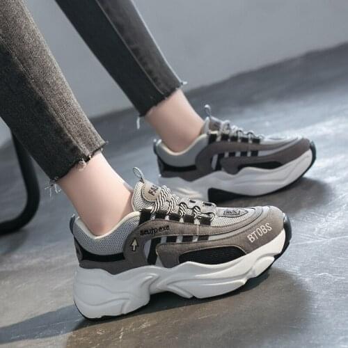 Spring Ladies Casual Walking Shoes Womens Breathable Shoes Walking Lace-up Shoes New Womens Fashion Sneakers Shoes U13-26