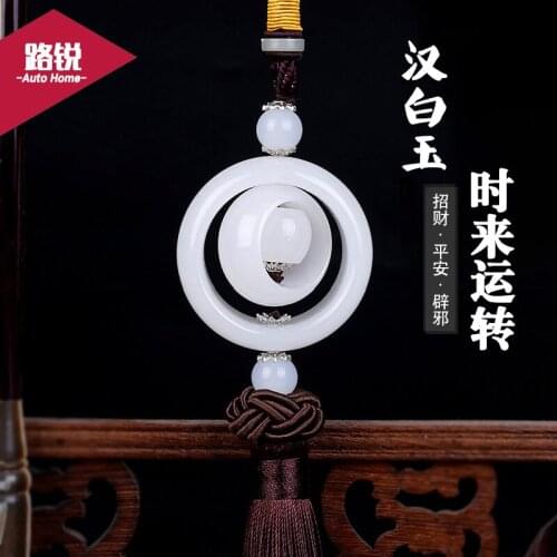 The car accessories and high-end jewelry pendants talismans crystal pendant ornaments ornaments creative activities Safety Pend