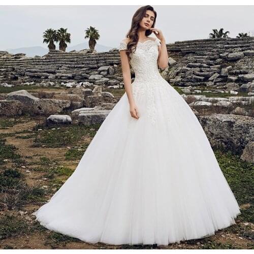 Custom Made Beading Appliques Tulle Ball Gown Wedding Dress Plus Size Robe De Mariée Short Sleeve Princess Bridal Gowns