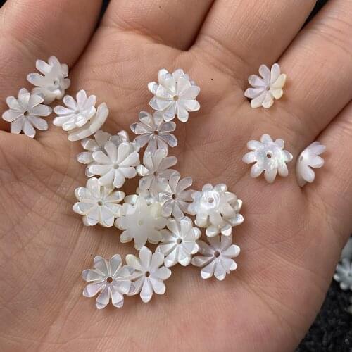3pcs Carven White Shell Flower Pure Natural Material Petals 3D Flower Beads For Handmade Necklace DIY Jewelry Making