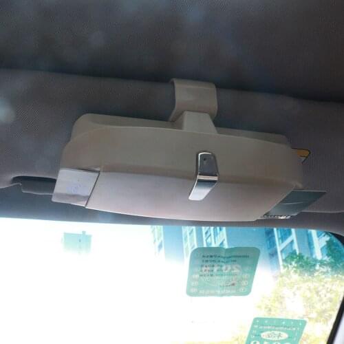 Multifunctional Car Sun Visor Magnetic Sunglasses Clip Box for Chevrolet Cruze TRAX Aveo Lova Sail EPICA Captiva Malibu Volt