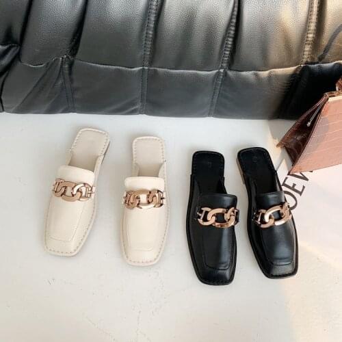 2021 New Closed-Toe Slippers Metal Buckle Pumps Chunky Heel Square Toe Peas Shoes