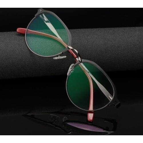 High-grade metal sunlight photochromic mens reading glasses with outdoor sports womens anti-radiation glasses