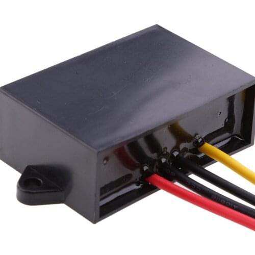 Voltage Regulators 12V / 24V Step Down At 5V 5A 25W Module For Cars Solar Energy Car CMB Taxi Screen