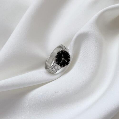 Women Personality Cool Wind Senior Niche Index Finger Ring Fashion Creative Chic Watch Shape Design Ring Female Jewelry Gift