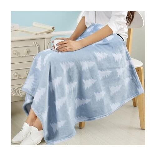 Soft Flannel small Blanket Cover leg Nap Office Christmas tree blanket Pad knee throw Child Baby Coral stipend plaids