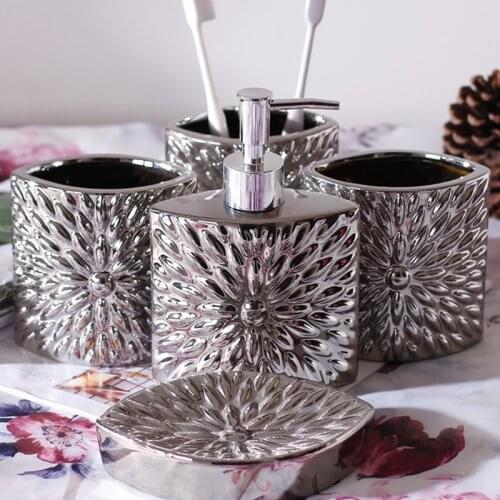 Nordic Style Silver Bathroom Set Creative Ceramic Toothpaste Holder Toothbrush Holder Cup Soap Dispenser Soap Dish for Bathroom