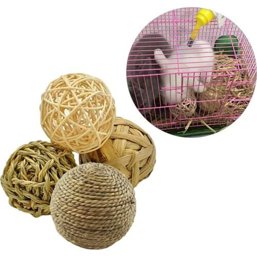 4 Pcs Pet Balls Rabbit Toys Bunny Straw Rattan Woven Chewing Ball Teeth Cleaning Toys Training Biting Nibble Rattan Straw Ball