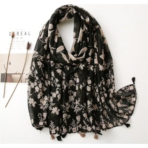 Women Floral Pattern Shawl Scarf Fashion Viscose Head Wraps Spring Thin Neck Wraps