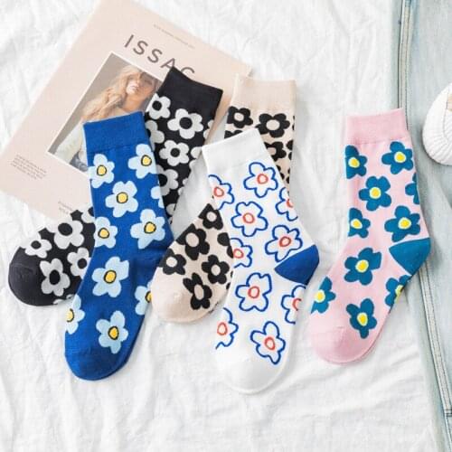 Cartoon Flower Cute Socks Women Streetwear Skate Harajuku Cute Kawaii Socks Autumn Floral Sock for Gilrs Woman Calcetines Sox
