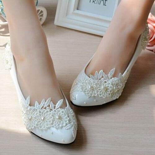 Ivory lace flower wedding shoes woman handmade plus size low high med heeled brides party dancing shoes female brides pumps
