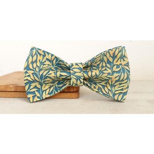 Gold Leafs Dog Bowtie Collar Accessory Puppy Cat Pet Supplies Grooming Tools Dogs Dismountable Ornamental Bow Tie