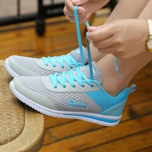 Women Walking Shoes women sneakers Hot New Mesh Breathable Knit Ladies Mix Colors Sneakers Soft Platform Slip On Loafers