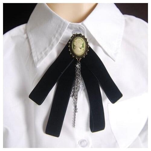 New Goth Punk Collar Pins Lolita Accessory Brooch Velvet Chain Vintage Lapel Pins