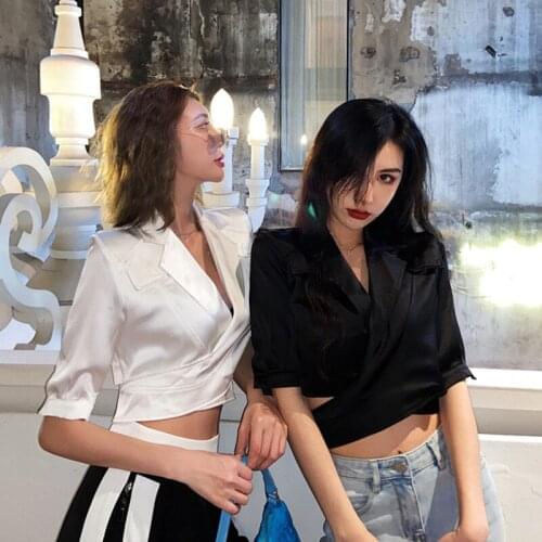 New Korean Office Lady Black White Blazer Jackets Fashion Summer Women Suit Collar Backless Short Blazers Cross Lace-up Crop Top