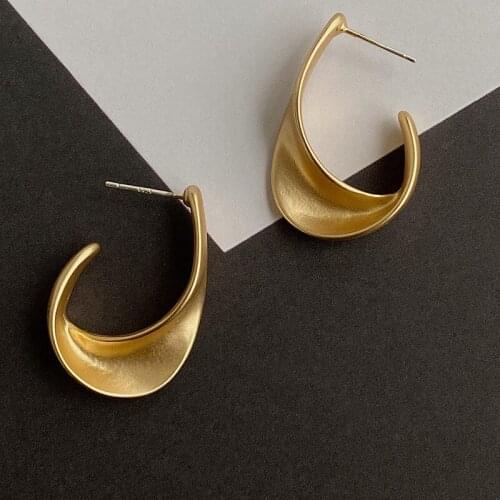 925 Silver Needle Twisted Earrings Korea Retro Simple All-match Cool Geometric C- Shaped Matte Curved Ear Stud for Women