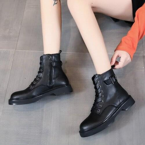 2021 Ankle Boots Women British Style Short Shoes Female Ankle Boots High Quality Autumn Winter Women Shoes Punk Black Footwear