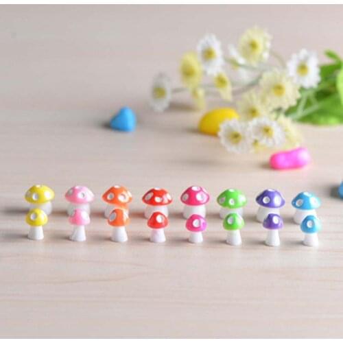 Mushroom Ornaments At Random Yellow Red Pick Blue A Variety Of Colors Micro Landscape Desktop Furnishings Decoration 9mm 10 PCs