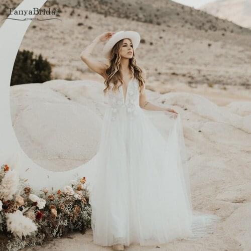 Deep V-Neck Wedding Dresses A Line Boho Beach Bridal Gowns Tulle Skirts Romantic Robe de Soriee DW482