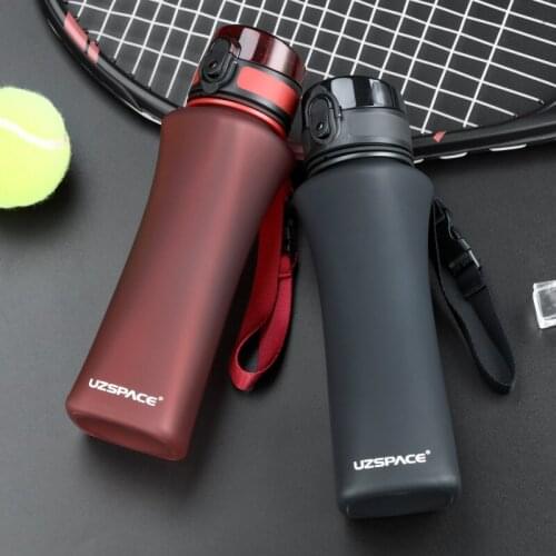 Sports Water Bottles 500ml Fashion Protein Shaker Gourde Climbing Hiking Travel Bottle Gourde Plastic Drinkware BPA Free