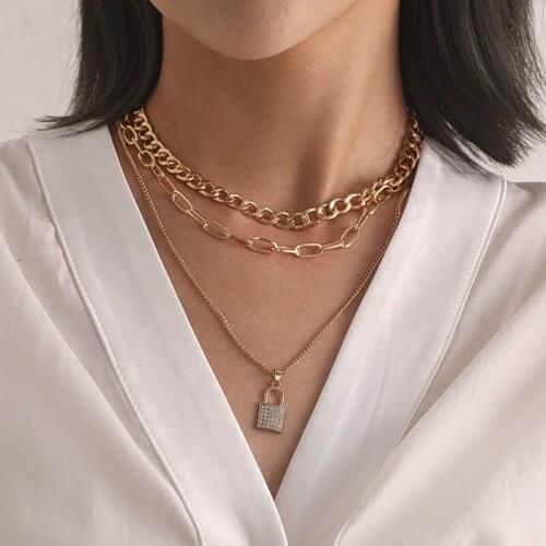 Punk Exaggerated Rhinestone Lock Pendant Necklace for Women Multilayer Thick Chains Geometric Clavicle Necklace Vintage Jewelry