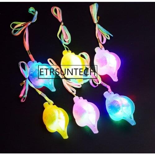 200pcs LED Flashing Plastic Conch Pendants Sea Snail Jewelry Beach Graduation Christmas Party Decoration