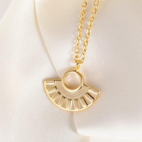 Necklace for Women Bohemian Fan-Shaped Fashion Pendant Gold Silver Color Stainless Steel Choker Jewelry Chain Accessories Gift