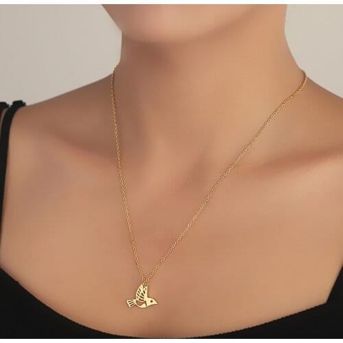 Trendy Flying Dove Women Necklaces Hollow Bird Pendant Lovely Animal Jewelry Gift