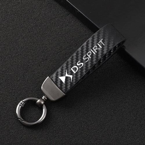 Car Accessories High-Grade Leather Car KeyChain 360 Degree Rotating Horseshoe Key Rings