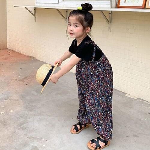 Summer Suspenders And Two Sets Jumpsuits Girls' Clothes Round-neck Short-sleeved T-shirt With Shredded Flower